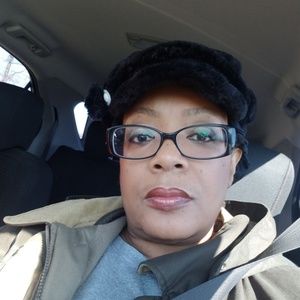 Meet your Posher, Rhonda